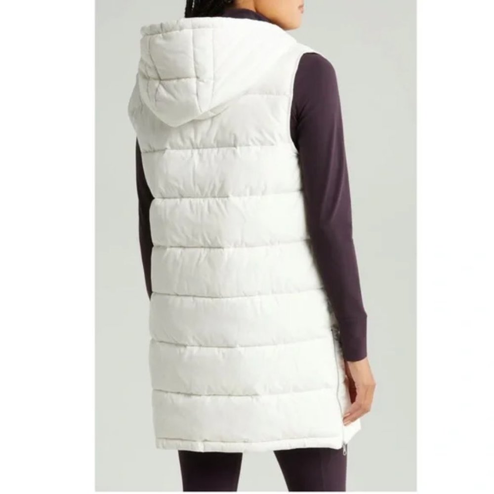 Zella Quilted Puffer Vest - Picture 3 of 6